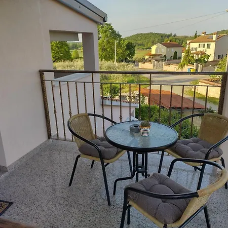 Apartmani Bernarda Poreč Exterior foto