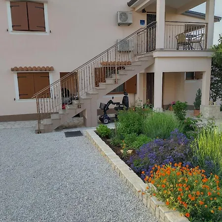 Apartmani Bernarda Poreč Exterior foto