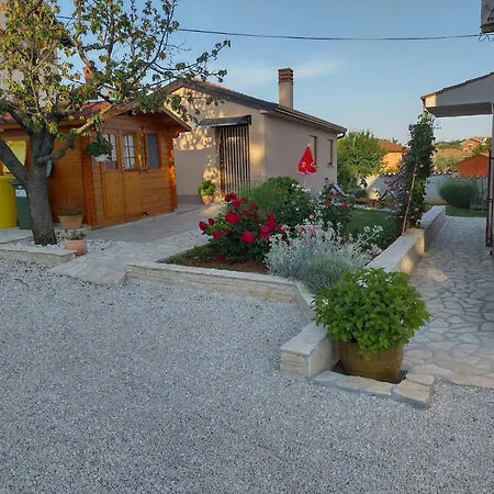 Apartmani Bernarda Poreč Exterior foto